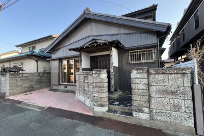 草間町戸建